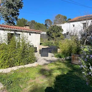 Superbe Annaix De Aix-en-Provence